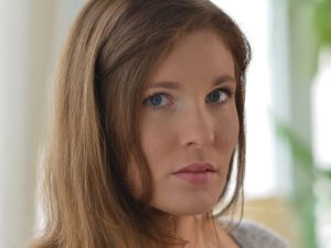 Schauspielcoaching Hamburg – Schauspielerin im Camera-Acting- und Showreel-Workshop.